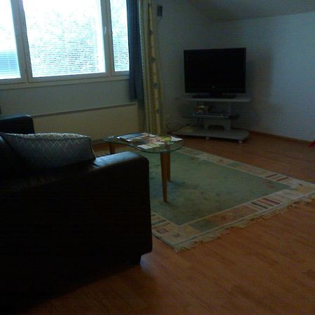 Marent Apartments Salo  Buitenkant foto