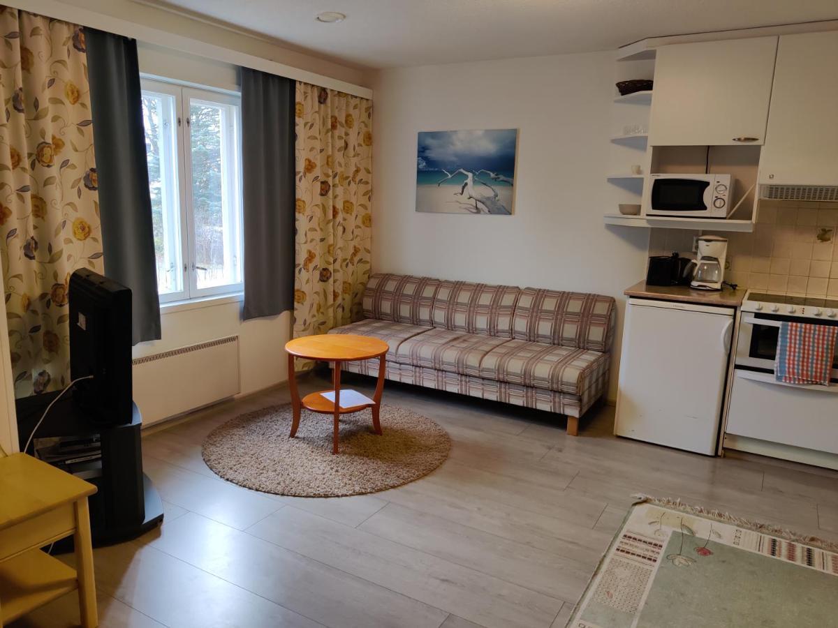 Marent Apartments Salo  Buitenkant foto