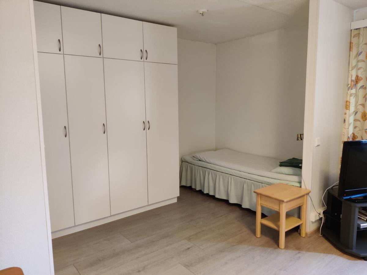 Marent Apartments Salo  Buitenkant foto